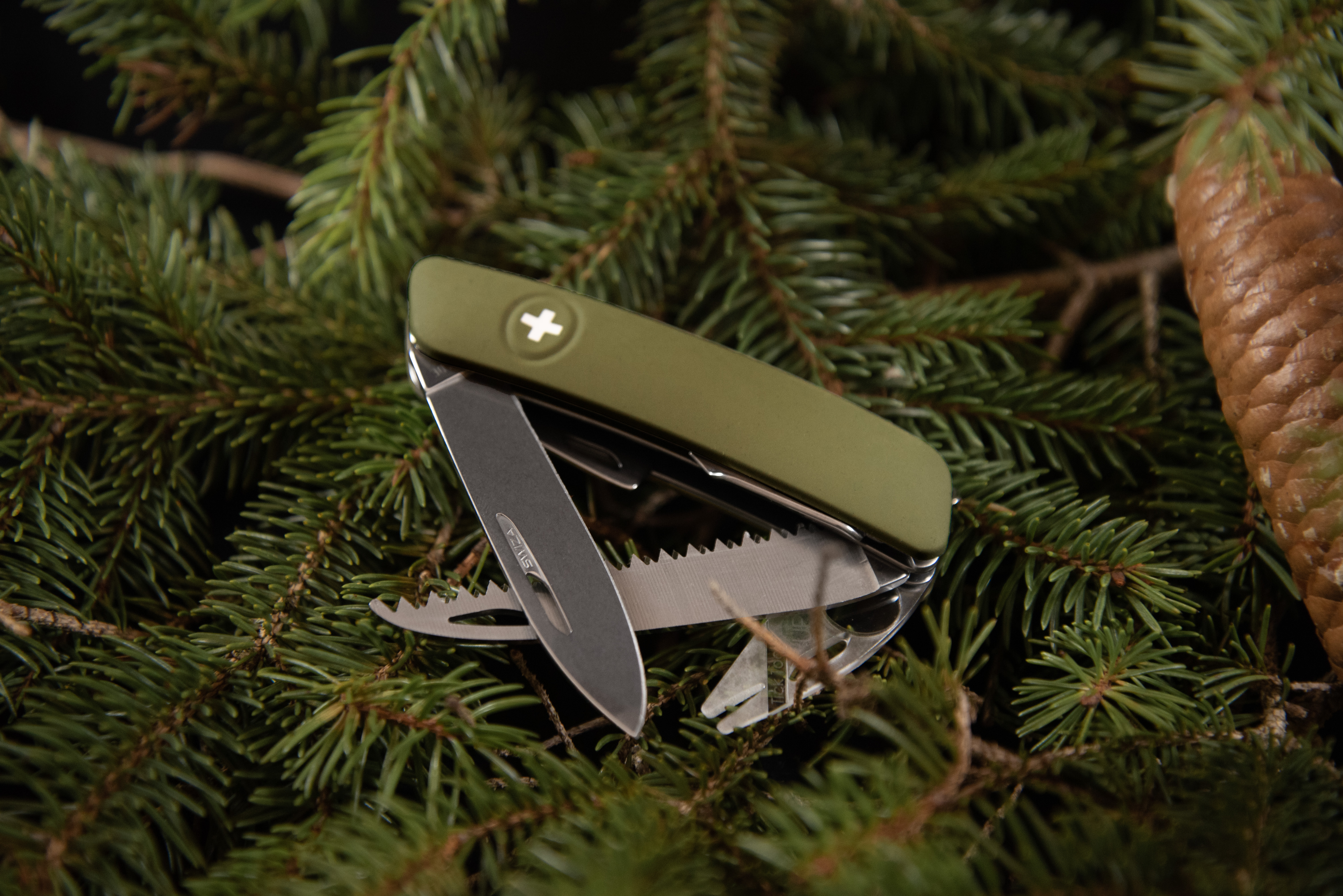 SWIZA Signature L`Épicéa TT05 R AM, olive